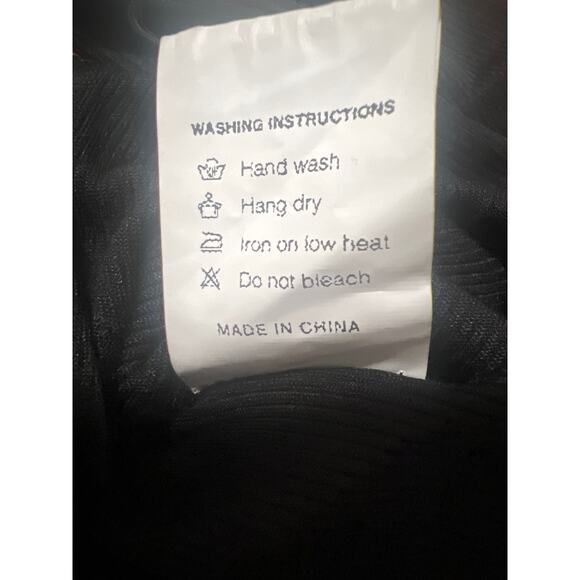 Solid Black Ribbed Contrast Long Sleeve Crewneck Bodysuit NWT Size L - Picture 6 of 7